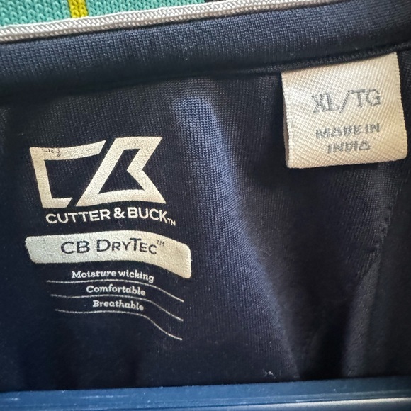 Cutter and buck golf shirt - Picture 3 of 3